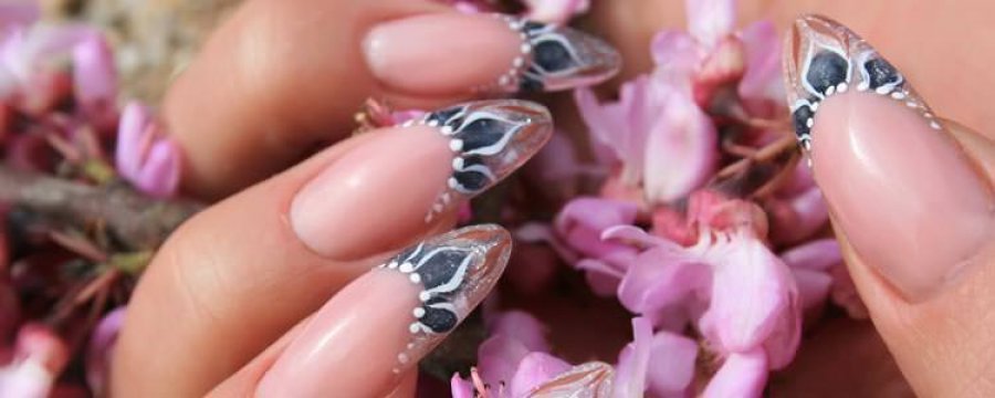 Nailart (One Stroke) bei My Nice Nails | Nagelstudio Zürich